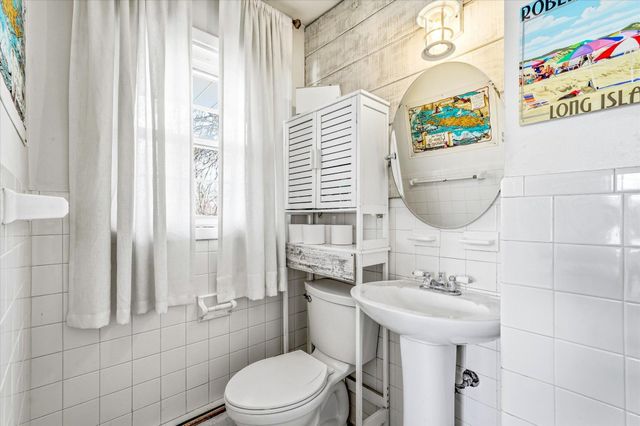 127 16th Avenue NW, New Brighton, MN 55112