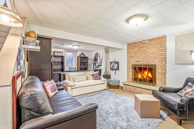 127 16th Avenue NW, New Brighton, MN 55112