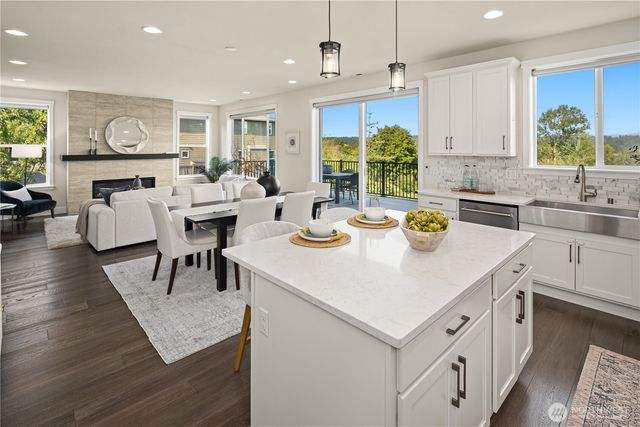13024 137th Drive NE, Kirkland, WA 98034