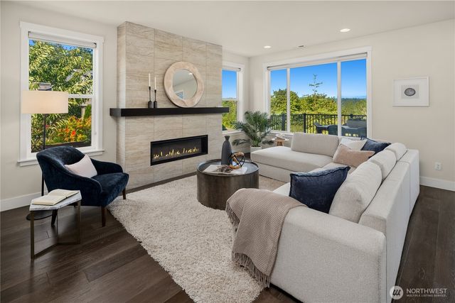 13024 137th Drive NE, Kirkland, WA 98034