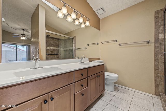924 W SUNWARD Drive, Gilbert, AZ 85233