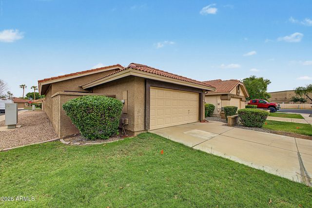 924 W SUNWARD Drive, Gilbert, AZ 85233