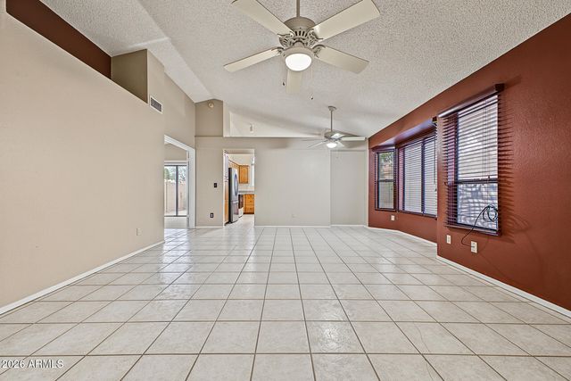 924 W SUNWARD Drive, Gilbert, AZ 85233