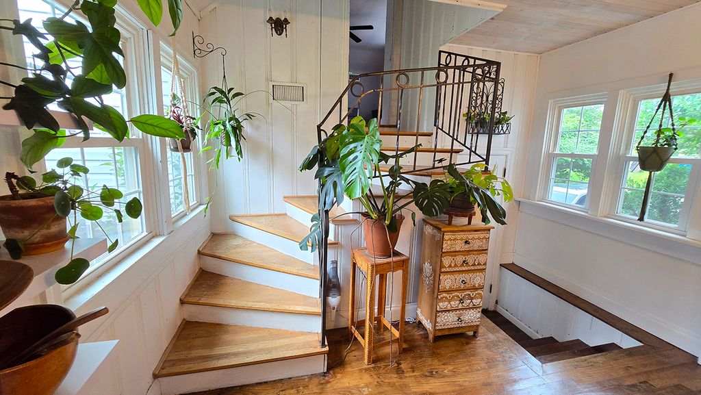 Image 34 of property listing at 725 Magnolia Avenue, Mt Vernon, IL 62864
