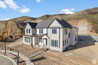 1174 W LUCCA CIR, Lehi, UT 84043