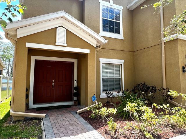 8848 CAMERON CREST DRIVE, Tampa, FL 33626
