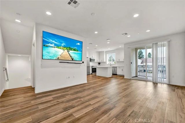 2410 E Agave Street 7, Anaheim, CA 92806