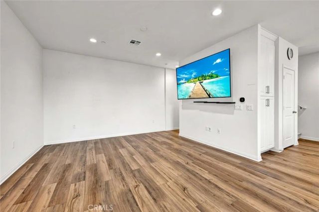 2410 E Agave Street 7, Anaheim, CA 92806