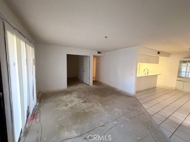 200 E Racquet Club Drive 35, Palm Springs, CA 92262