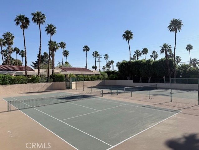 200 E Racquet Club Drive 35, Palm Springs, CA 92262