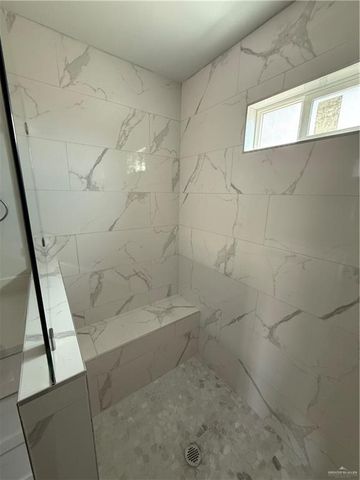 1524 E Filmore Avenue, Alton, TX 78573