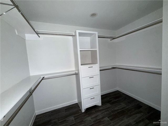 1524 E Filmore Avenue, Alton, TX 78573