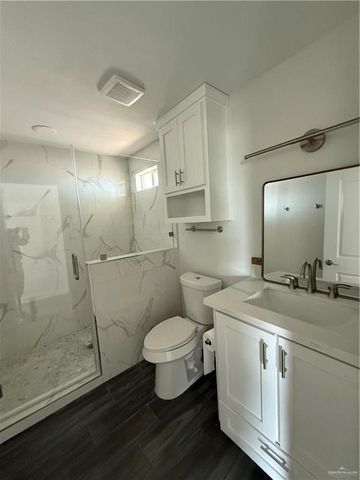 1524 E Filmore Avenue, Alton, TX 78573