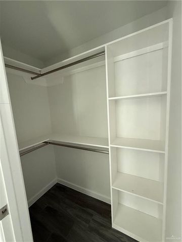 1524 E Filmore Avenue, Alton, TX 78573