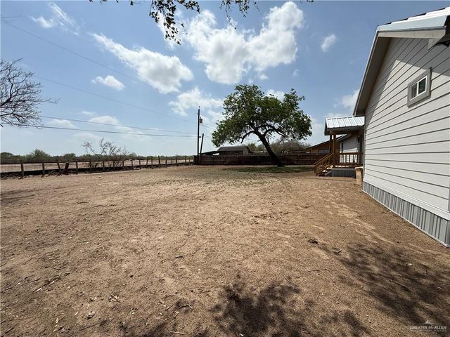 1524 E Filmore Avenue, Alton, TX 78573
