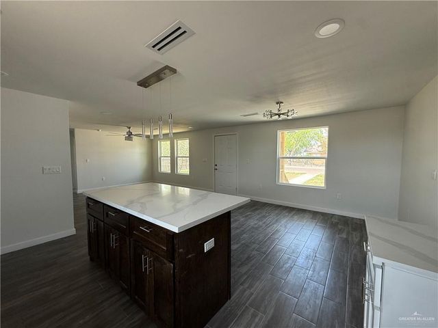 1524 E Filmore Avenue, Alton, TX 78573