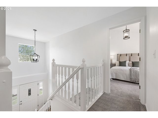 11010 Sw ESCHMAN Way, Tigard, OR 97223