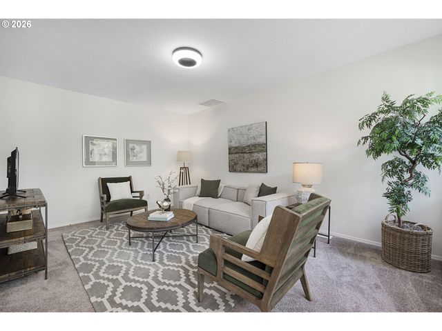 11010 Sw ESCHMAN Way, Tigard, OR 97223