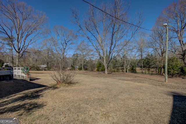 377 Dogwood Trail, Tyrone, GA 30290