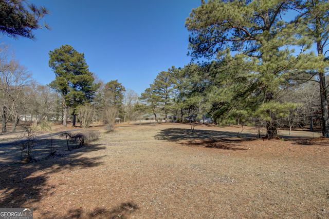 377 Dogwood Trail, Tyrone, GA 30290