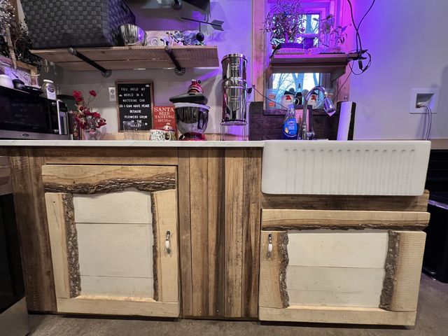 75 New Harmony Rd, Lafayette, TN 37083