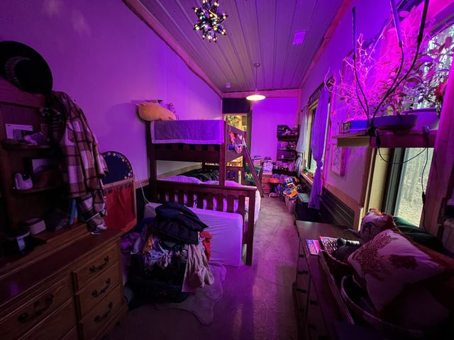 75 New Harmony Rd, Lafayette, TN 37083