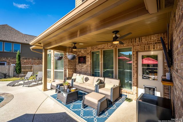 2351 Oak Crossing, New Braunfels, TX 78132