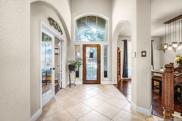 2351 Oak Crossing, New Braunfels, TX 78132