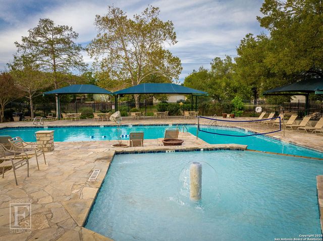 2351 Oak Crossing, New Braunfels, TX 78132