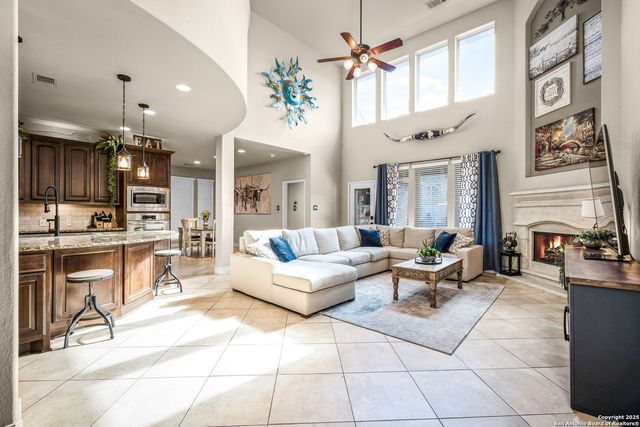 2351 Oak Crossing, New Braunfels, TX 78132