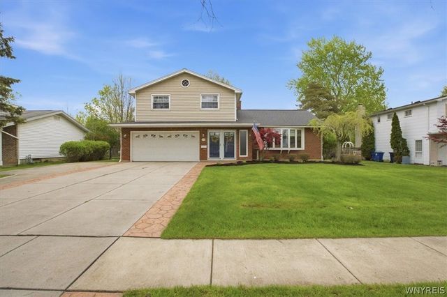 77 Willow Lane, Amherst, NY 14228