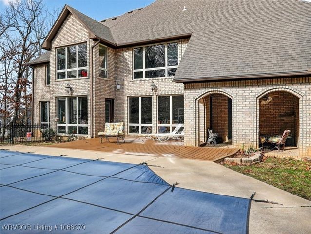 4711 Oak Hollow Lane, Fort Smith, AR 72903