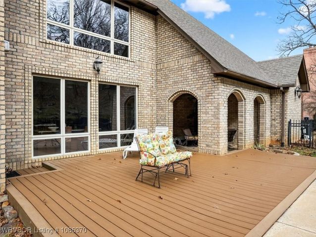 4711 Oak Hollow Lane, Fort Smith, AR 72903