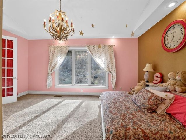 4711 Oak Hollow Lane, Fort Smith, AR 72903