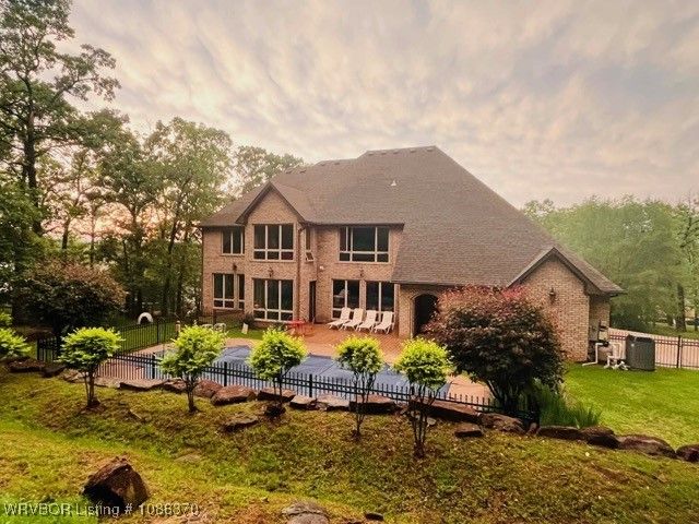 4711 Oak Hollow Lane, Fort Smith, AR 72903