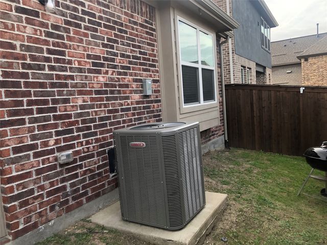 1904 Wrangler Circle, Mesquite, TX 75149