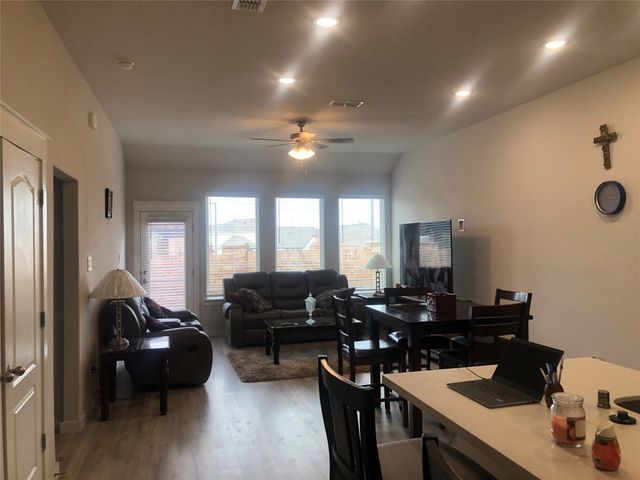 1904 Wrangler Circle, Mesquite, TX 75149