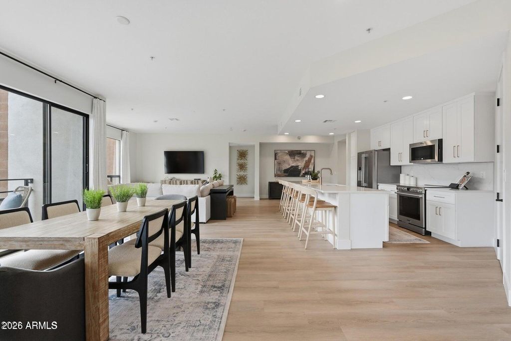 7126 E OSBORN Road 3006, Scottsdale, AZ 85251 — photo 2