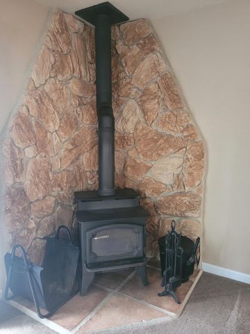 346 Gracie Rd, Nevada City, CA 95959