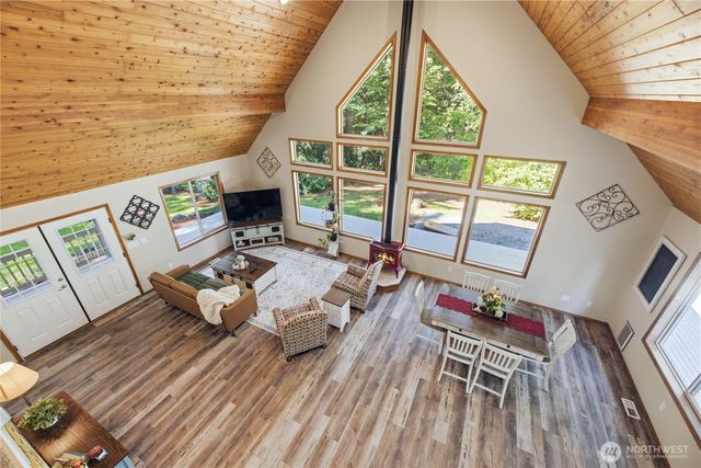 217 197th Avenue Ct E, Bonney Lake, WA 98391