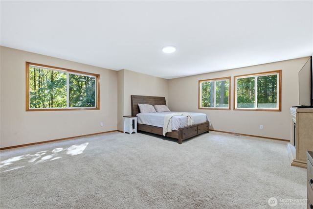 217 197th Avenue Ct E, Bonney Lake, WA 98391