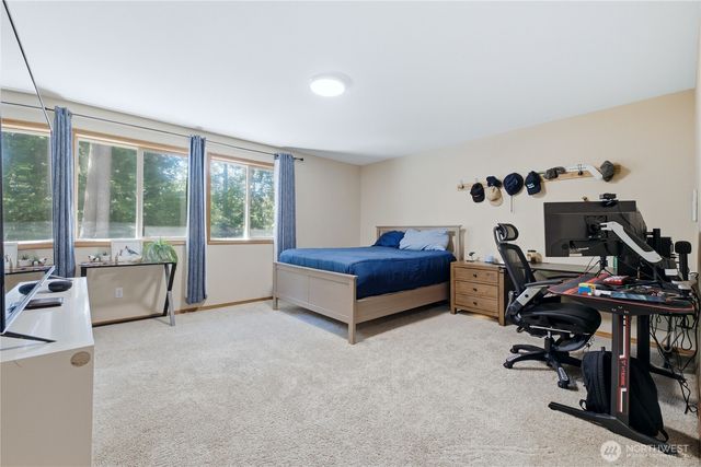 217 197th Avenue Ct E, Bonney Lake, WA 98391