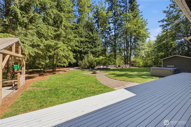 217 197th Avenue Ct E, Bonney Lake, WA 98391
