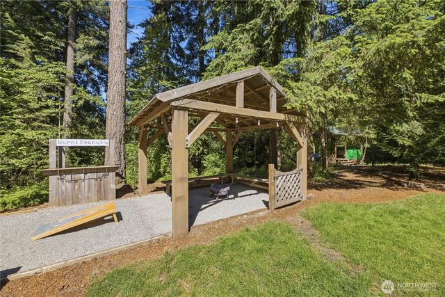 217 197th Avenue Ct E, Bonney Lake, WA 98391