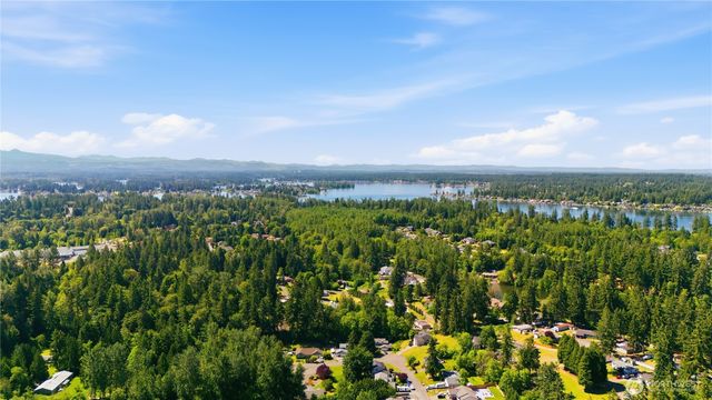 217 197th Avenue Ct E, Bonney Lake, WA 98391