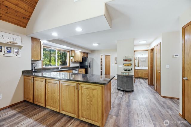 217 197th Avenue Ct E, Bonney Lake, WA 98391