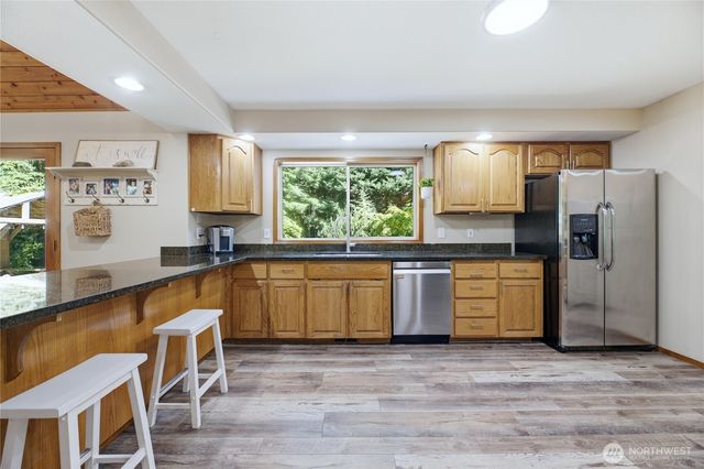 217 197th Avenue Ct E, Bonney Lake, WA 98391