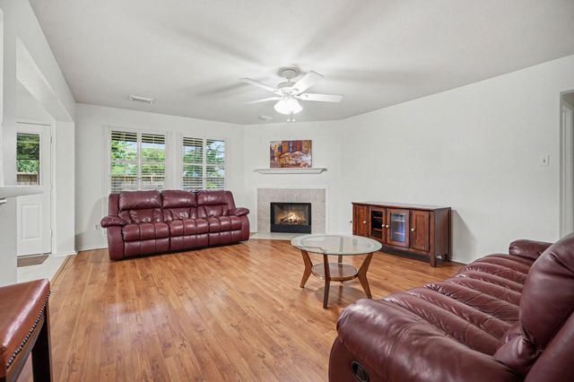 1150 Andover Drive, Pearland, TX 77584