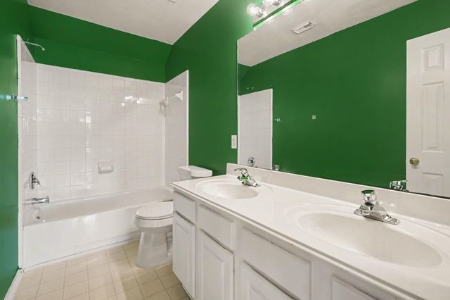 1150 Andover Drive, Pearland, TX 77584