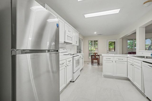 1150 Andover Drive, Pearland, TX 77584